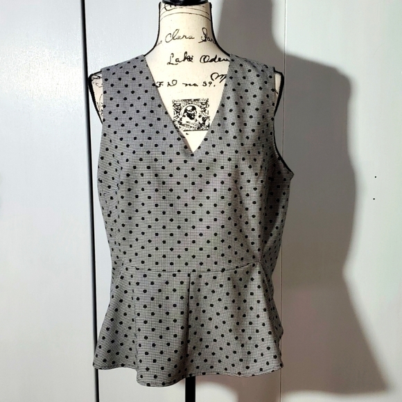 7th Avenue- Womens Gray Top Black Polka Dot Peplum Sleeveless Preppy Sz.Large - Picture 1 of 6